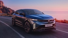 Renault Megane E-Tech 67 kWh 220hp